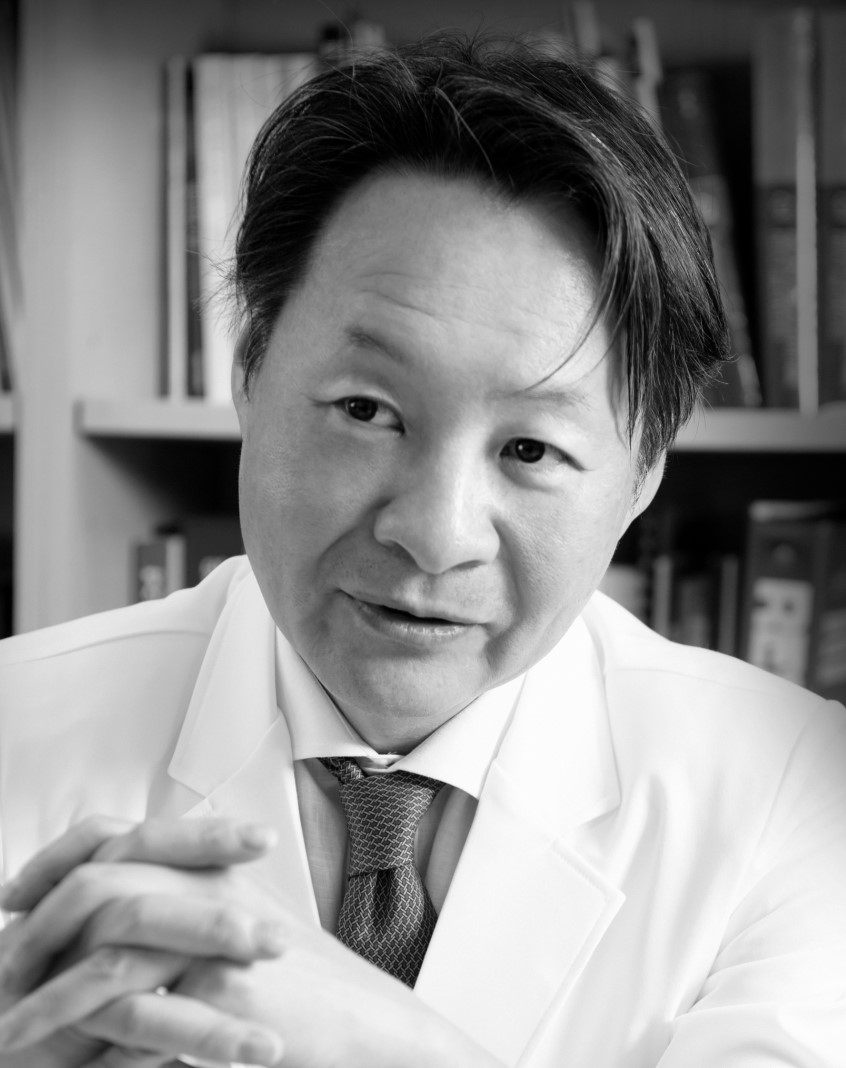 Professor Keon Wook Kang